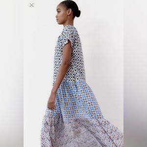 Zara maxi dress XL NWT - cool print. Great for summer office or party